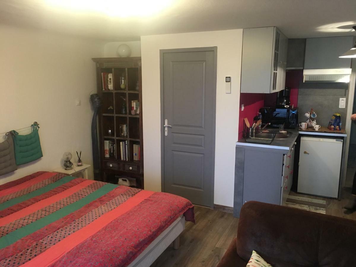 Petit Nid Douillet Lägenhet Cambo-les-Bains Exteriör bild